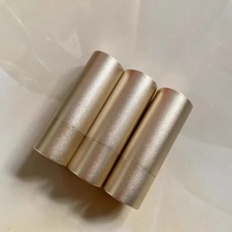 Matte Aluminum Lipstick Tube Lip Shaped Lipstick Container